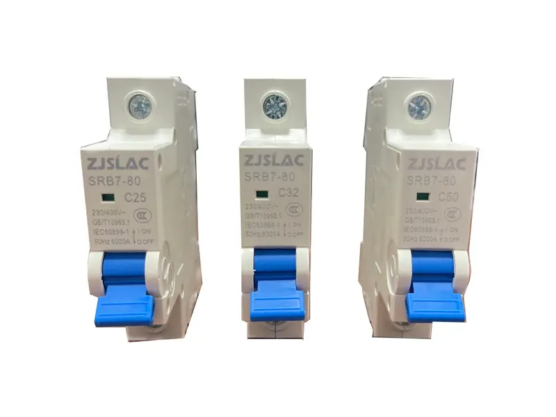 Disjoncteur miniature DC utilisé dans les scénarios de génération de puissance photovoltaïque